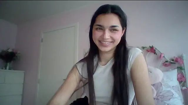 yourbella37 online show from 05/18/26, 07:09