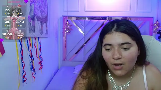 Laurha  online show from 07/08/26, 07:40