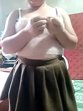 Snapshot of Lily_Henry chatting on 05/03/26, 11:55 Lily Henry online show from 05/03/26, 11:55