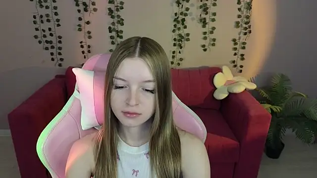 Snapshot of Eva_Th0mpson chatting on 06/30/26, 12:55 Eva Th0mpson online show from 06/30/26, 12:55