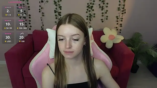 Snapshot of Eva_Th0mpson chatting on 07/13/26, 12:57 Eva Th0mpson online show from 07/13/26, 12:57