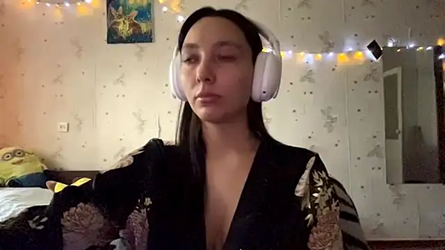 SheeringGape online show from 05/24/26, 01:32
