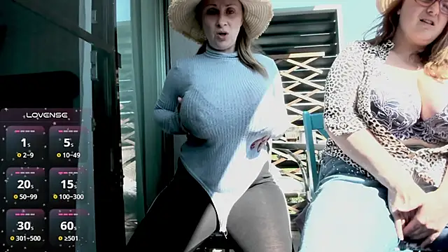 BrinaLovee online show from 05/16/26, 06:43