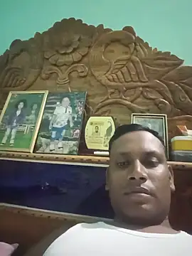 Snapshot of pussysandwitchboy chatting on 06/16/26, 03:36 pussysandwitchboy online show from 06/16/26, 03:36