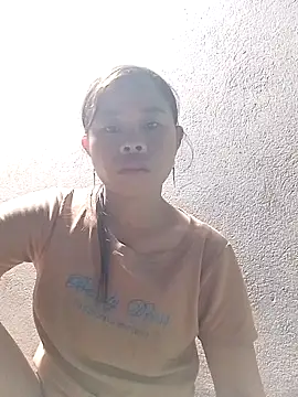 daisyy2 online show from 05/24/26, 08:36