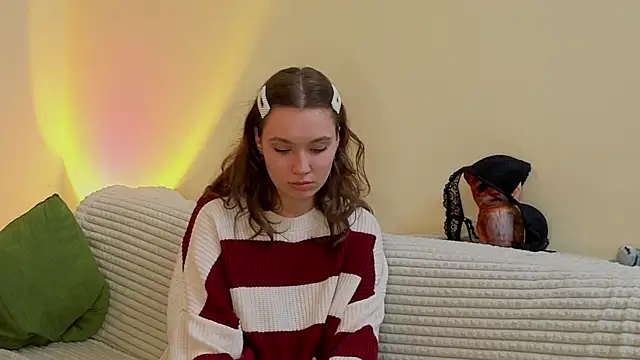 JolieDerringer online show from 05/11/26, 04:04