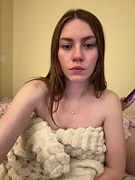 daisycollins online show from 06/06/26, 11:59