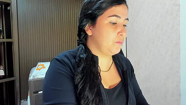 BBWLuxuryMuse online show from 05/14/26, 11:17