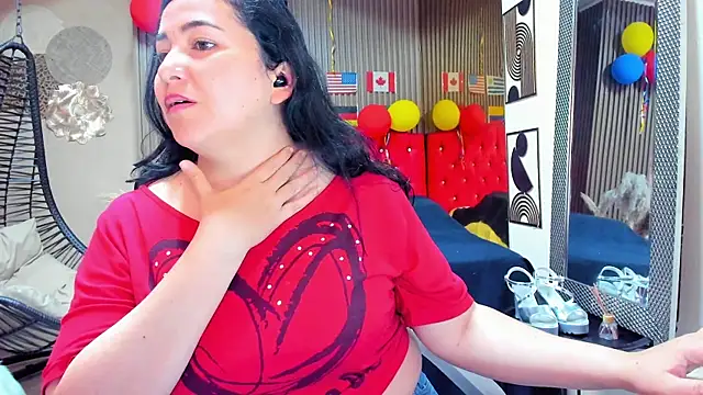 Snapshot of BBWLuxuryMuse chatting on 07/21/26, 11:56 BBWLuxuryMuse online show from 07/21/26, 11:56