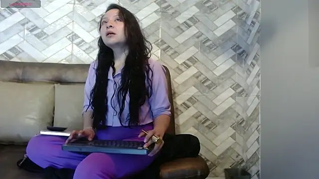 Snapshot of koko15_ chatting on 05/23/26, 01:26 koko15 online show from 05/23/26, 01:26