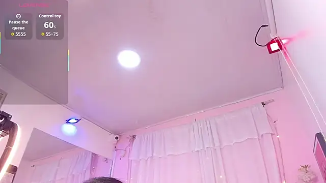 ShanelleDupont  online show from 08/03/26, 08:12