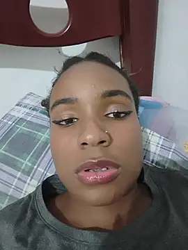 Snapshot of OshunHoney chatting on 07/19/26, 04:05 OshunHoney online show from 07/19/26, 04:05