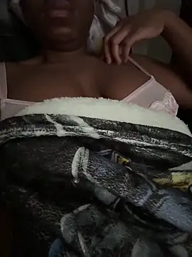 Snapshot of princesselizabeth chatting on 05/05/26, 10:23 princesselizabeth online show from 05/05/26, 10:23