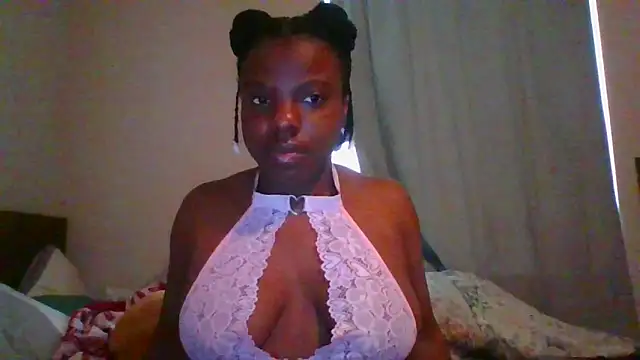 Snapshot of princesselizabeth chatting on 05/07/26, 09:09 princesselizabeth online show from 05/07/26, 09:09