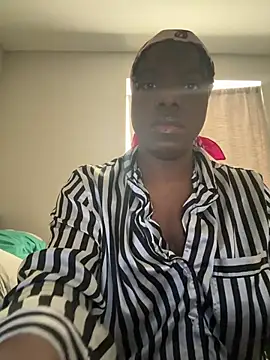 Snapshot of princesselizabeth chatting on 05/20/26, 11:38 princesselizabeth online show from 05/20/26, 11:38