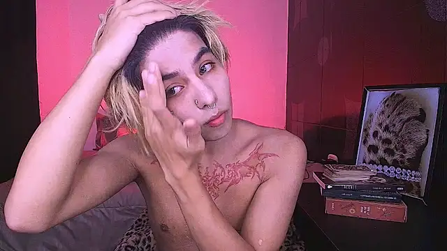 Aronn 44 online show from 05/16/26, 03:55