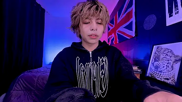 Aronn 44 online show from 06/09/26, 08:26