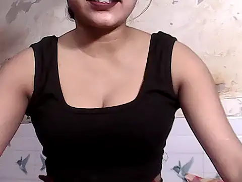 Snapshot of Lovely_Pandey chatting on 05/12/26, 05:32 Lovely Pandey online show from 05/12/26, 05:32