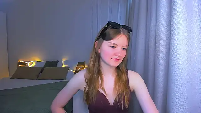 Snapshot of LookEva chatting on 06/09/26, 11:11 LookEva online show from 06/09/26, 11:11