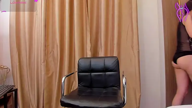 tenny shy online show from 07/11/26, 07:16