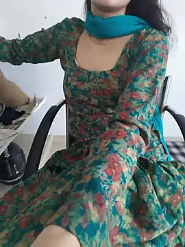 zoya baby  online show from 06/29/26, 07:25