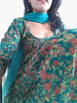 zoya baby  online show from 07/17/26, 05:58