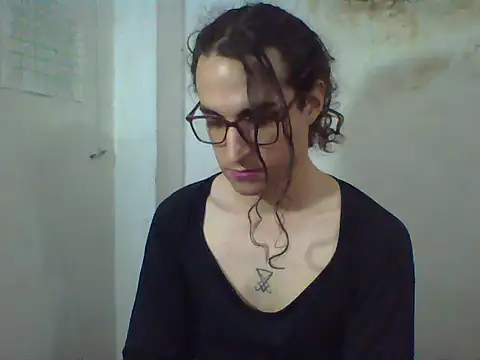 LaCuerva online show from 05/16/26, 07:56