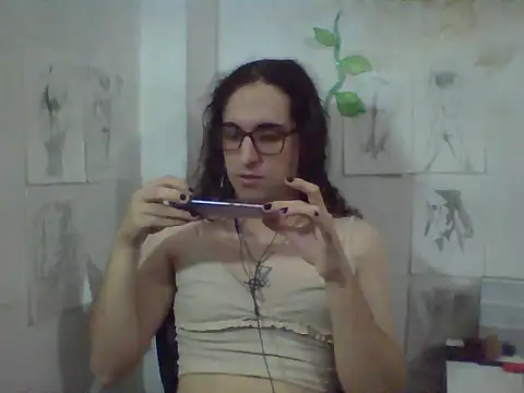 LaCuerva online show from 06/15/26, 05:26