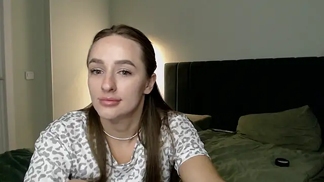 Snapshot of leonmessi3 chatting on 05/06/26, 04:45 leonmessi3 online show from 05/06/26, 04:45