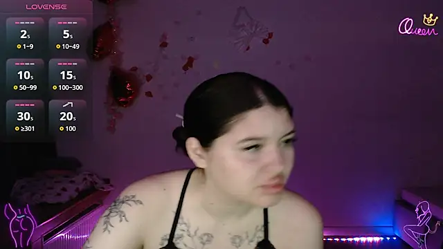 Snapshot of Blackangels chatting on 05/17/26, 06:48 Blackangels online show from 05/17/26, 06:48