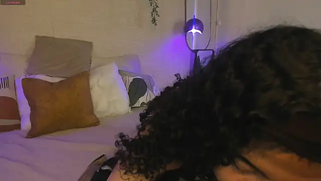 Snapshot of Honey_Sofi chatting on 08/06/26, 01:13 Honey Sofi online show from 08/06/26, 01:13