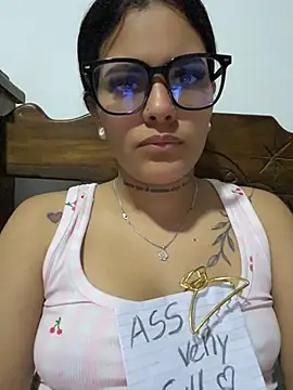 Snapshot of Dirty_0limits chatting on 05/15/26, 05:09 Dirty 0limits online show from 05/15/26, 05:09