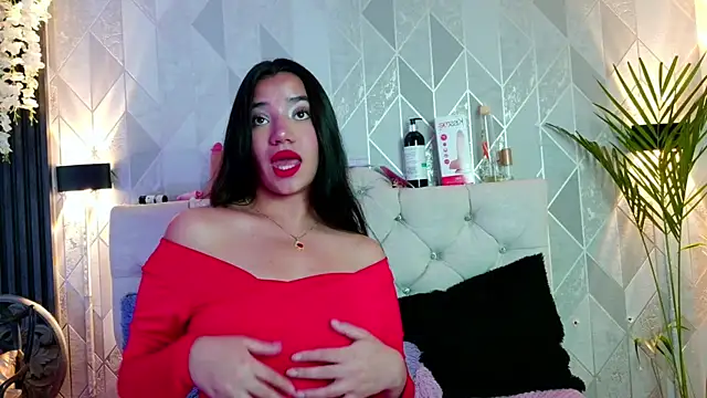 Zaira bonny online show from 06/06/26, 09:19