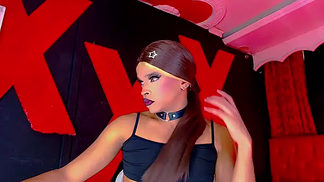 Mia Colucci25 online show from 07/30/26, 12:59