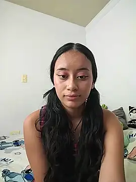 L0lita Emi12 online show from 05/21/26, 04:25