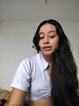 L0lita Emi12 online show from 06/05/26, 10:26
