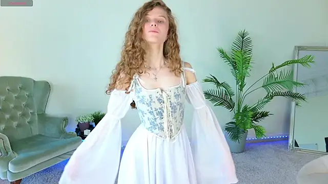 Mila Stain online show from 05/26/26, 07:26