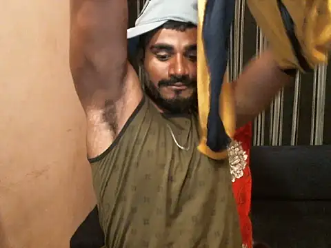 Snapshot of indianvijay chatting on 06/19/26, 11:08 indianvijay online show from 06/19/26, 11:08