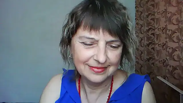 Snapshot of ElizabethGorden chatting on 05/16/26, 10:36 ElizabethGorden online show from 05/16/26, 10:36