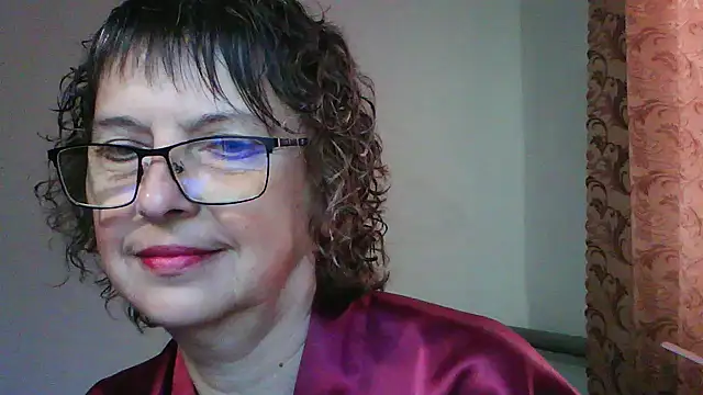 Snapshot of ElizabethGorden chatting on 06/11/26, 04:10 ElizabethGorden online show from 06/11/26, 04:10