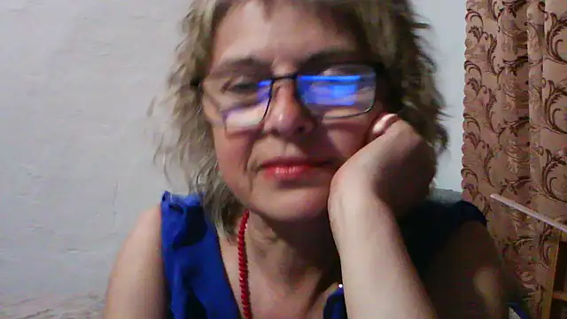 ElizabethGorden online show from 06/27/26, 07:08