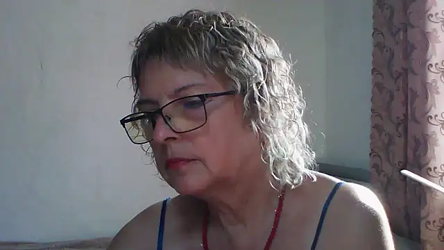 ElizabethGorden online show from 06/30/26, 05:41