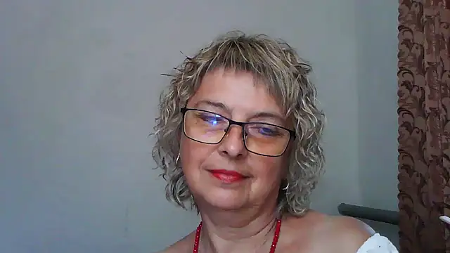 ElizabethGorden online show from 07/02/26, 10:43