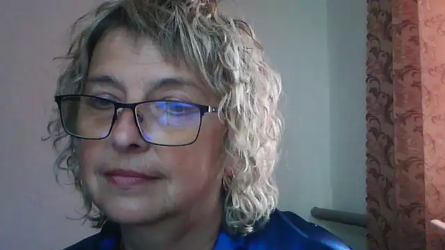 ElizabethGorden online show from 07/12/26, 06:15