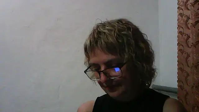 ElizabethGorden online show from 07/12/26, 06:32
