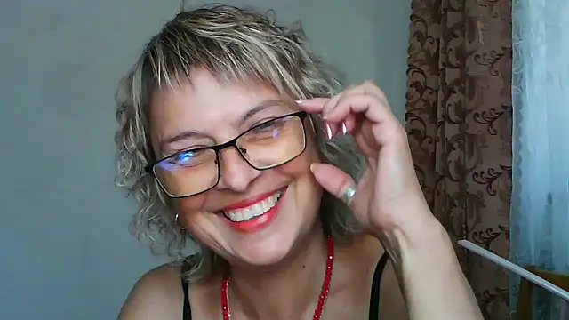 ElizabethGorden online show from 07/26/26, 11:50