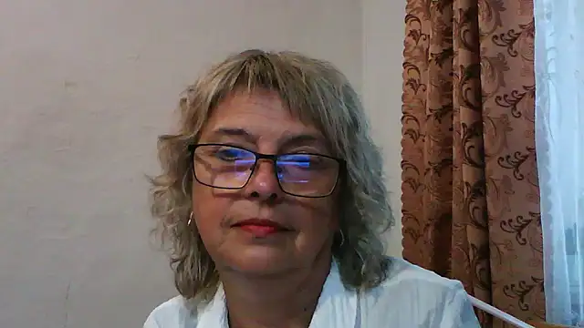 ElizabethGorden online show from 07/30/26, 04:50
