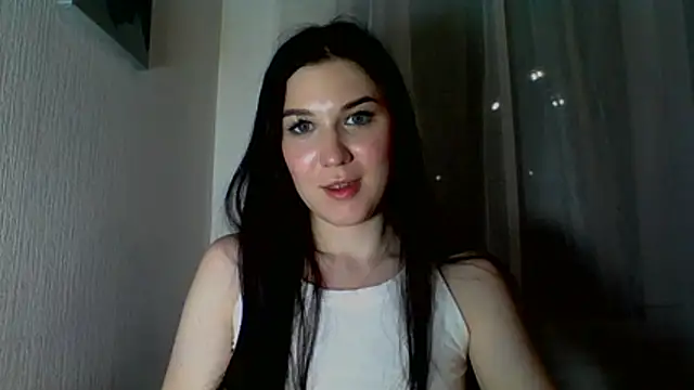 Snapshot of Katiee_Foxi chatting on 05/18/26, 10:15 Katiee Foxi online show from 05/18/26, 10:15