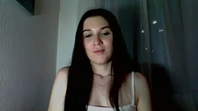 Snapshot of Katiee_Foxi chatting on 05/24/26, 12:04 Katiee Foxi online show from 05/24/26, 12:04