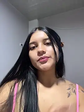 Xhelen 1 online show from 05/21/26, 05:03